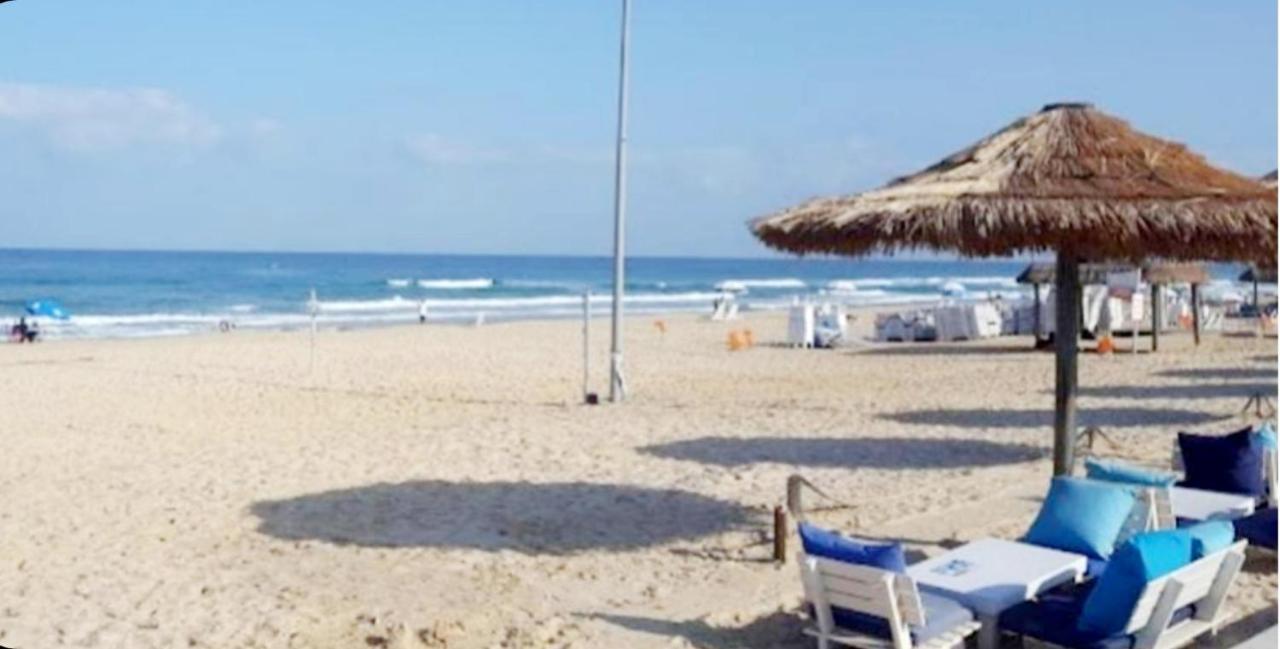 Beachfront Studio Apartment Bat Yam 412 Esterno foto