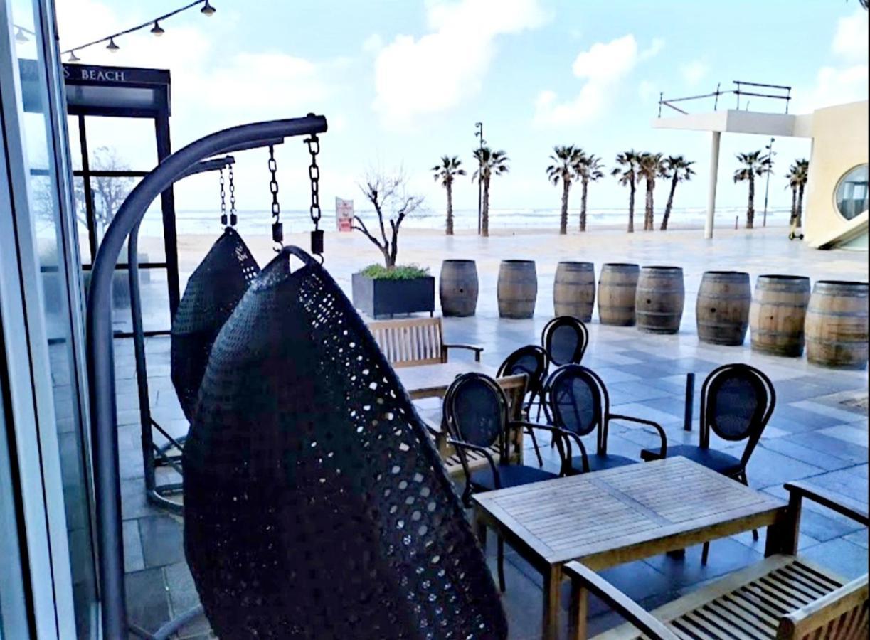 Beachfront Studio Apartment Bat Yam 412 Esterno foto