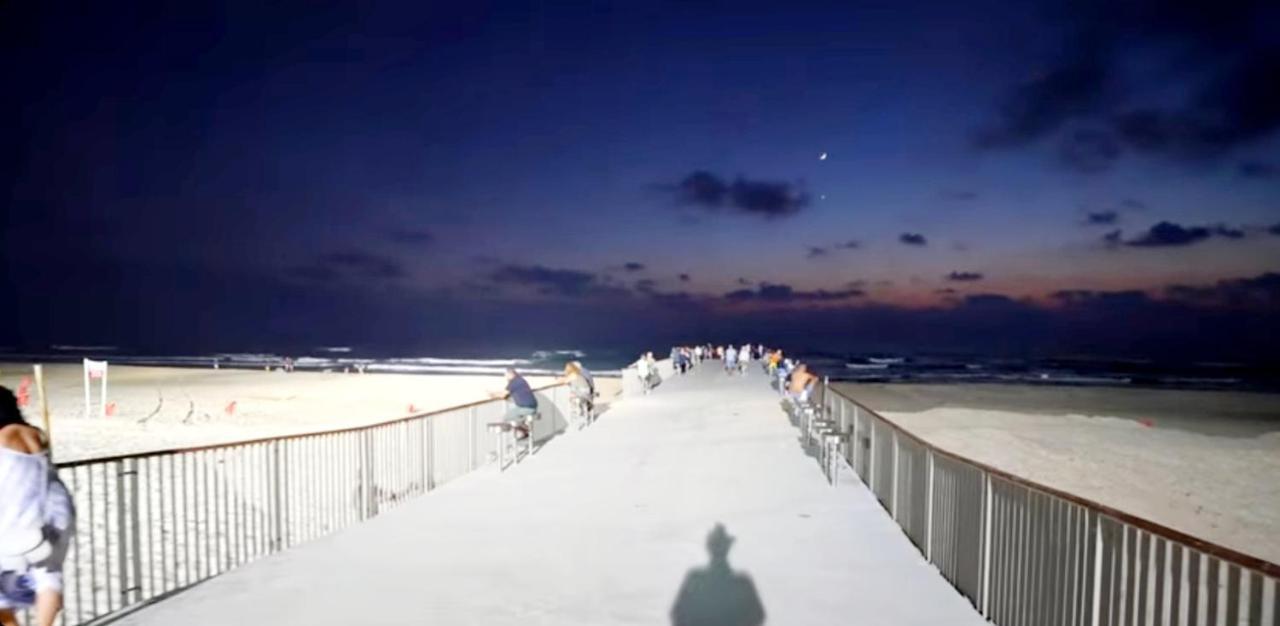 Beachfront Studio Apartment Bat Yam 412 Esterno foto