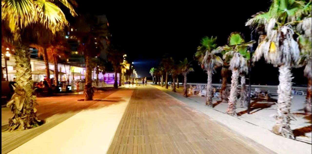 Beachfront Studio Apartment Bat Yam 412 Esterno foto