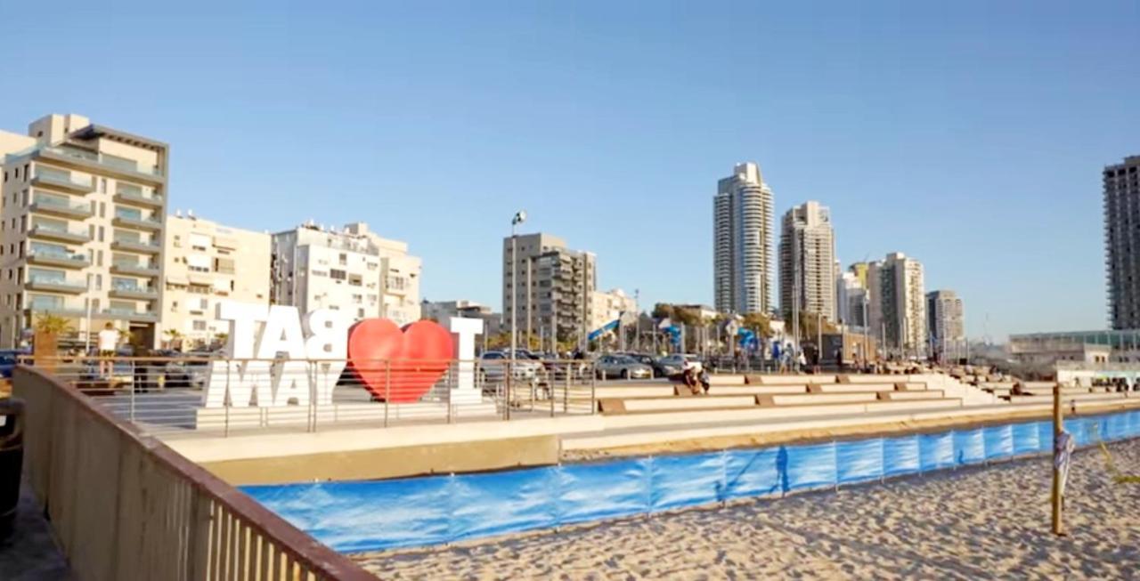 Beachfront Studio Apartment Bat Yam 412 Esterno foto